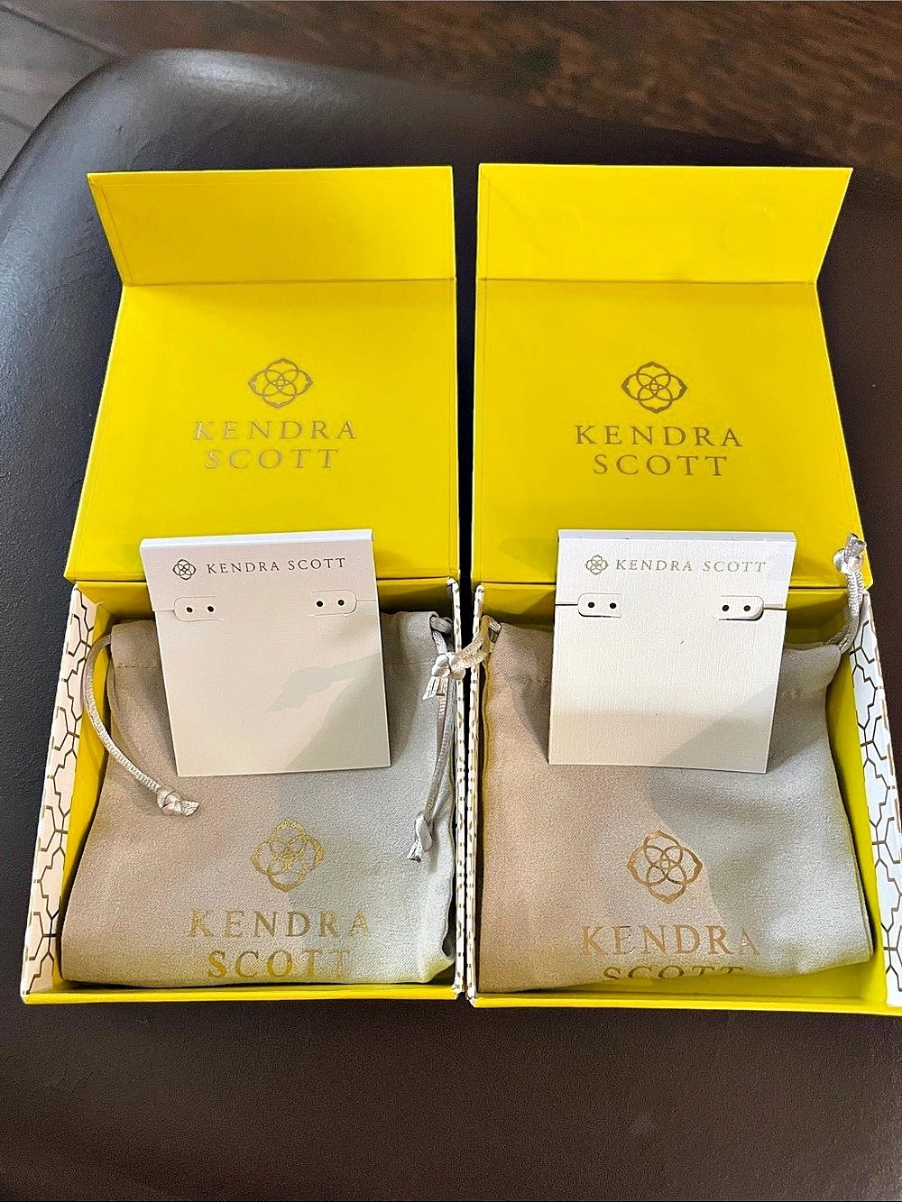 Kendra Scott Earrings Signature Gift Boxes
